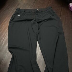 Sports under armor, black pants